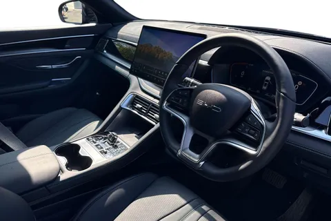 LA25VOO BYD Seal U 1.5 18.3kWh Boost CVT Auto Euro 6 (s/s) 5dr Thumbnail #9