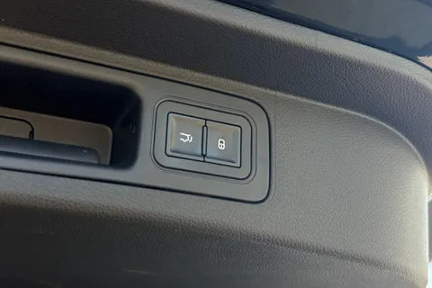 LF25JLS BYD Seal U 1.5 18.3kWh Boost CVT Auto Euro 6 (s/s) 5dr Thumbnail #32