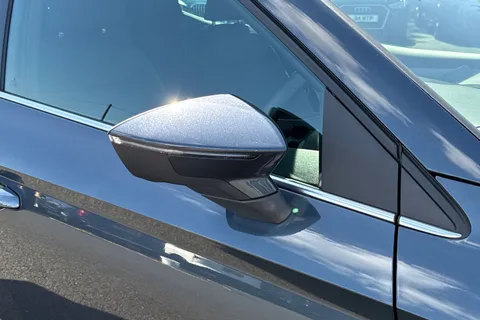 LM23JWD SEAT Arona 1.0 TSI FR Sport DSG Euro 6 (s/s) 5dr Thumbnail #12