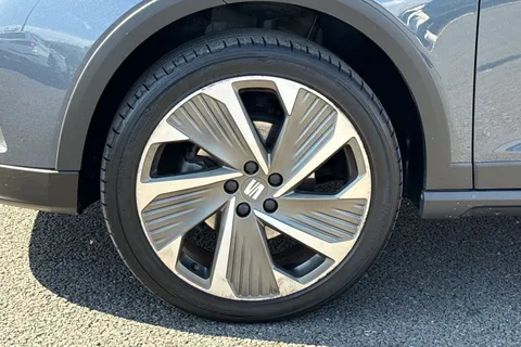 LM23JWD SEAT Arona 1.0 TSI FR Sport DSG Euro 6 (s/s) 5dr Thumbnail #16