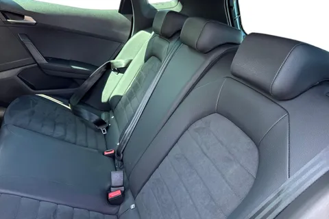 LM23JWD SEAT Arona 1.0 TSI FR Sport DSG Euro 6 (s/s) 5dr Thumbnail #19