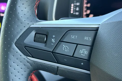 LM23JWD SEAT Arona 1.0 TSI FR Sport DSG Euro 6 (s/s) 5dr Thumbnail #39