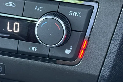 LM23JWD SEAT Arona 1.0 TSI FR Sport DSG Euro 6 (s/s) 5dr Thumbnail #49