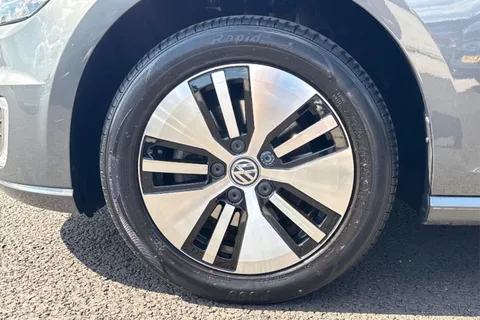 VU70HSA Volkswagen E-Golf 99kW e-35kWh 5dr Auto Thumbnail #10