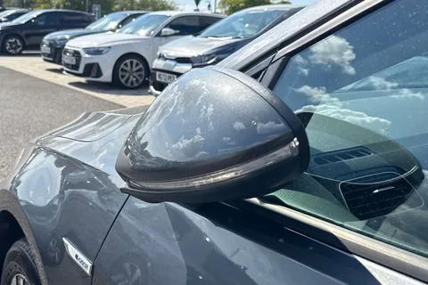 VU70HSA Volkswagen E-Golf 99kW e-35kWh 5dr Auto Thumbnail #26