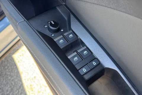 PL72VCM Audi Q4 e-tron Q4  S line 40 e-tron  150,00 kW Thumbnail #29