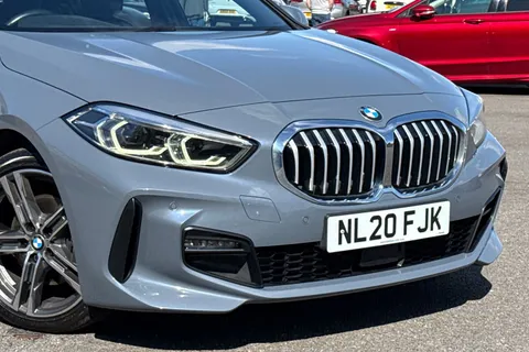 NL20FJK BMW 1 Series 1.5 118i M Sport DCT Euro 6 (s/s) 5dr Thumbnail #18