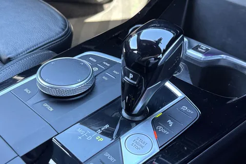 NL20FJK BMW 1 Series 1.5 118i M Sport DCT Euro 6 (s/s) 5dr Thumbnail #21