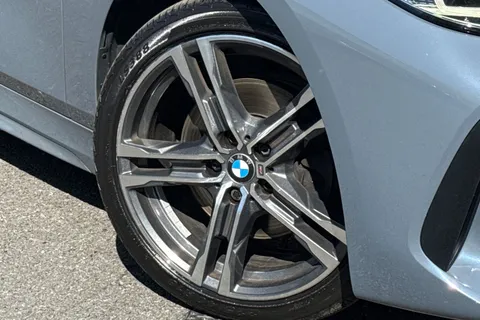 NL20FJK BMW 1 Series 1.5 118i M Sport DCT Euro 6 (s/s) 5dr Thumbnail #28