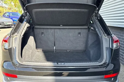 SH72GJU Audi Q4 e-tron 35 S line Auto 5dr 55kWh Thumbnail #8