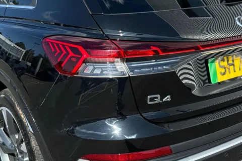 SH72GJU Audi Q4 e-tron 35 S line Auto 5dr 55kWh Thumbnail #9