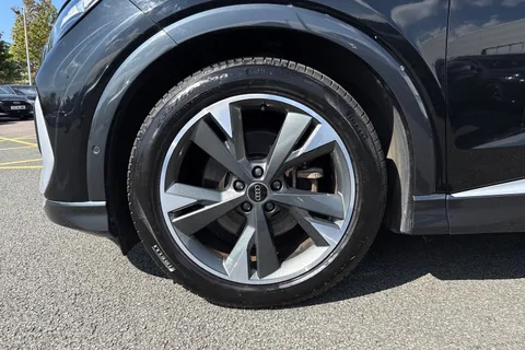 SH72GJU Audi Q4 e-tron 35 S line Auto 5dr 55kWh Thumbnail #14