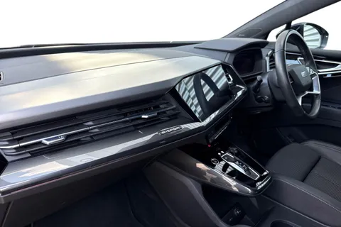 SH72GJU Audi Q4 e-tron 35 S line Auto 5dr 55kWh Thumbnail #16
