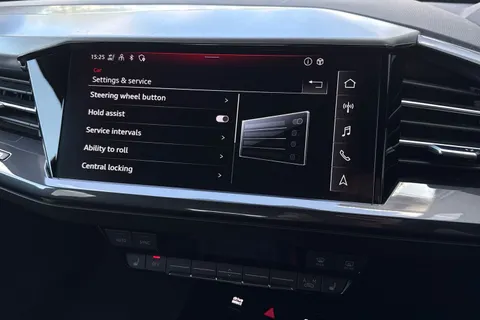 SH72GJU Audi Q4 e-tron 35 S line Auto 5dr 55kWh Thumbnail #37