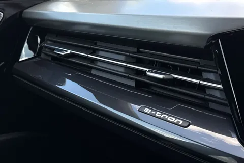 SH72GJU Audi Q4 e-tron 35 S line Auto 5dr 55kWh Thumbnail #53