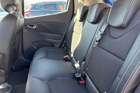 DN66AOW Renault Clio 1.2 TCe Dynamique S Nav Euro 6 (s/s) 5dr Thumbnail #20