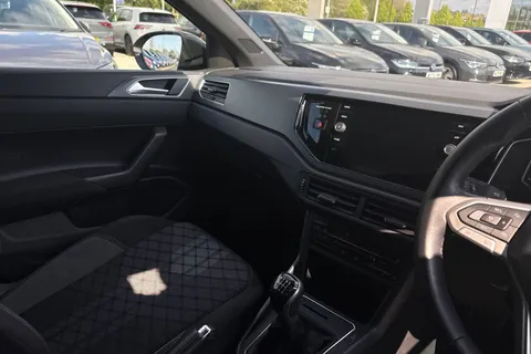 DE72CCO Volkswagen Taigo 1.0 TSI 110 R-Line 5dr **BLACK ROOF PACK** Thumbnail #21