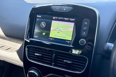 DN66AOW Renault Clio 1.2 TCe Dynamique S Nav Euro 6 (s/s) 5dr Thumbnail #30