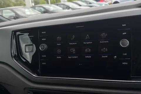 DE72CCO Volkswagen Taigo 1.0 TSI 110 R-Line 5dr **BLACK ROOF PACK** Thumbnail #39