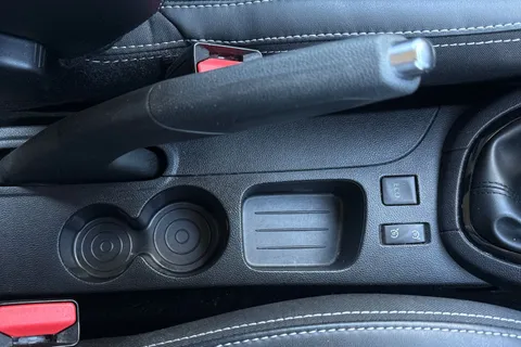 DN66AOW Renault Clio 1.2 TCe Dynamique S Nav Euro 6 (s/s) 5dr Thumbnail #37