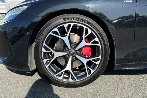 DN75BUF Audi A6 Avant Avant Edition 1 TFSI  204 PS S tronic Thumbnail #14