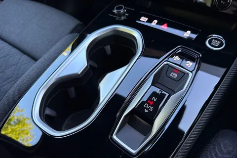 DN75BUF Audi A6 Avant Avant Edition 1 TFSI  204 PS S tronic Thumbnail #24