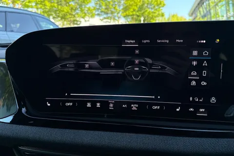 DN75BUF Audi A6 Avant Avant Edition 1 TFSI  204 PS S tronic Thumbnail #37