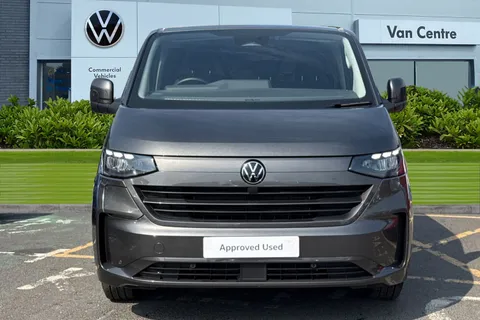 KY25PPZ Volkswagen E-Transporter SWB 136PS 65kWh Electric Panel Van Thumbnail #6