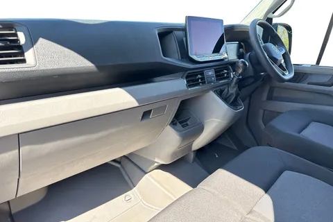 PN74SCV Volkswagen Crafter 2.0 TDI 140PS Commerce High Roof Van Thumbnail #15