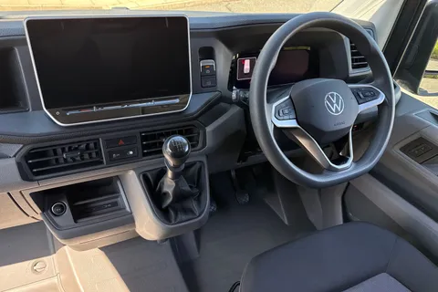 PN74SCV Volkswagen Crafter 2.0 TDI 140PS Commerce High Roof Van Thumbnail #18