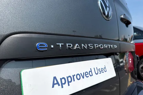 KY25PPZ Volkswagen E-Transporter SWB 136PS 65kWh Electric Panel Van Thumbnail #27