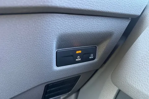 PN74SCV Volkswagen Crafter 2.0 TDI 140PS Commerce High Roof Van Thumbnail #35