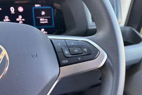 PN74SCV Volkswagen Crafter 2.0 TDI 140PS Commerce High Roof Van Thumbnail #37