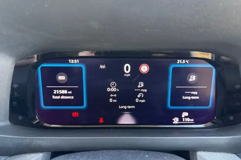 PN74SCV Volkswagen Crafter 2.0 TDI 140PS Commerce High Roof Van Thumbnail #39