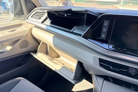 DA26UDU Volkswagen California California Ocean 245 PS 1.5 eHybrid 6-Speed DSG 4MOTION - ArtVelours Thumbnail #44