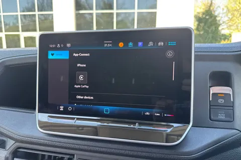 PN74SCV Volkswagen Crafter 2.0 TDI 140PS Commerce High Roof Van Thumbnail #43