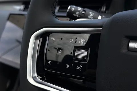  Land Rover Discovery Sport 1.5 P270e 12.17kWh Landmark Auto 4WD Euro 6 (s/s) 5dr Thumbnail #18