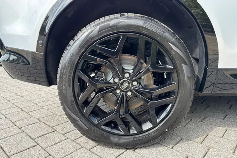  Land Rover Discovery Sport 1.5 P270e 12.17kWh Landmark Auto 4WD Euro 6 (s/s) 5dr Thumbnail #37