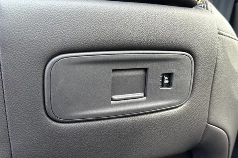  Land Rover Discovery Sport 1.5 P270e 12.17kWh Landmark Auto 4WD Euro 6 (s/s) 5dr Thumbnail #49