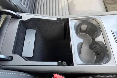  Land Rover Discovery Sport 1.5 P270e 12.17kWh Landmark Auto 4WD Euro 6 (s/s) 5dr Thumbnail #57