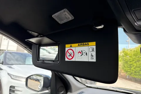  Land Rover Discovery Sport 1.5 P270e 12.17kWh Landmark Auto 4WD Euro 6 (s/s) 5dr Thumbnail #59