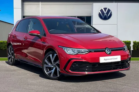 MJ72FBE Volkswagen Golf 1.5 TSI R-Line 5dr **18' BERGAMO ALLOYS** Thumbnail #1