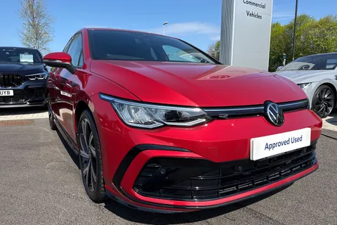 MJ72FBE Volkswagen Golf 1.5 TSI R-Line 5dr **18' BERGAMO ALLOYS** Thumbnail #9