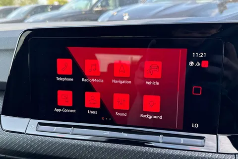 MJ72FBE Volkswagen Golf 1.5 TSI R-Line 5dr **18' BERGAMO ALLOYS** Thumbnail #17