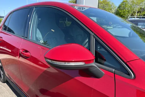 MJ72FBE Volkswagen Golf 1.5 TSI R-Line 5dr **18' BERGAMO ALLOYS** Thumbnail #29