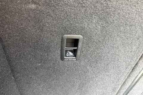 MJ72FBE Volkswagen Golf 1.5 TSI R-Line 5dr **18' BERGAMO ALLOYS** Thumbnail #34