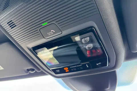 MJ72FBE Volkswagen Golf 1.5 TSI R-Line 5dr **18' BERGAMO ALLOYS** Thumbnail #58