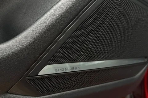 KY74FJZ Audi RS 6 Avant RS 6 Avant performance Carbon Black   630 PS tiptronic Thumbnail #34