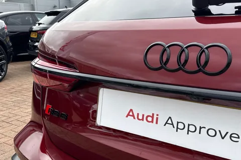 KY74FJZ Audi RS 6 Avant RS 6 Avant performance Carbon Black   630 PS tiptronic Thumbnail #39