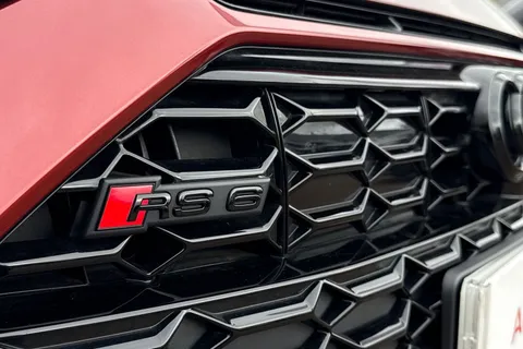 KY74FJZ Audi RS 6 Avant RS 6 Avant performance Carbon Black   630 PS tiptronic Thumbnail #44